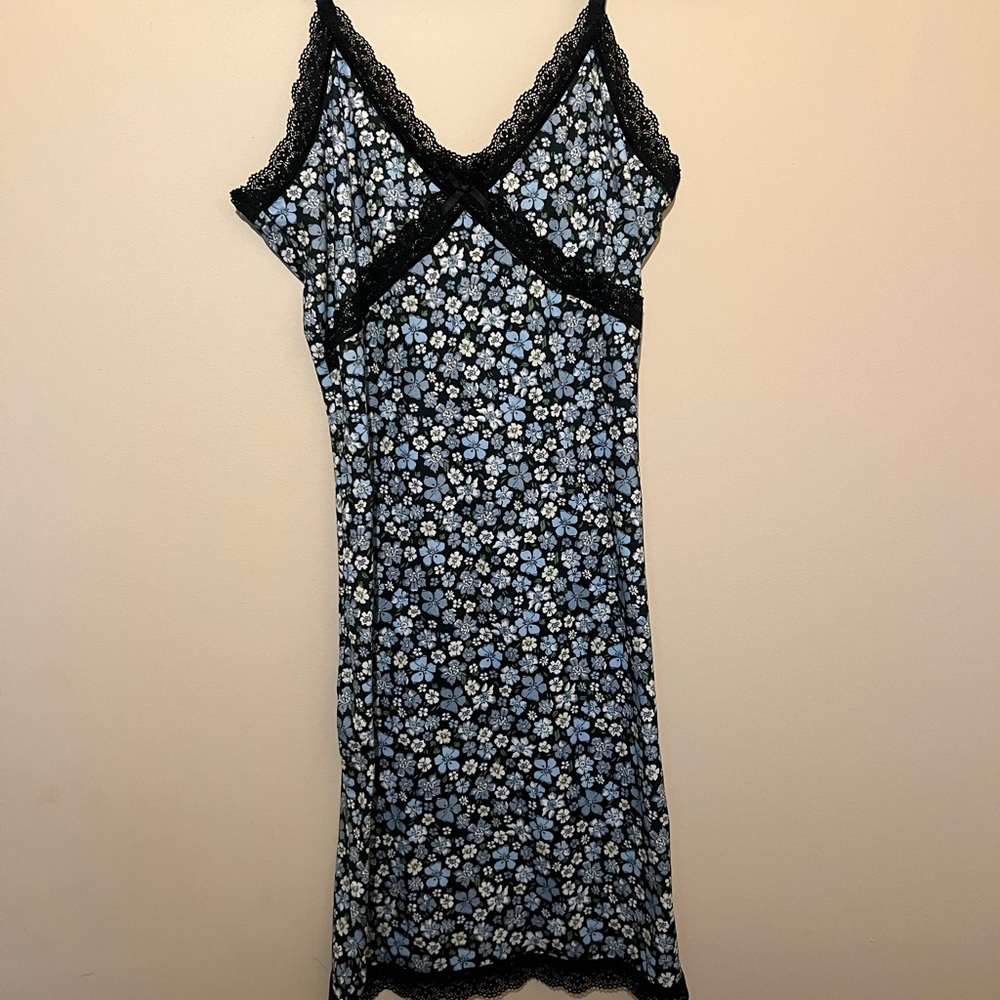 Floral lace blue Divided H&M dress